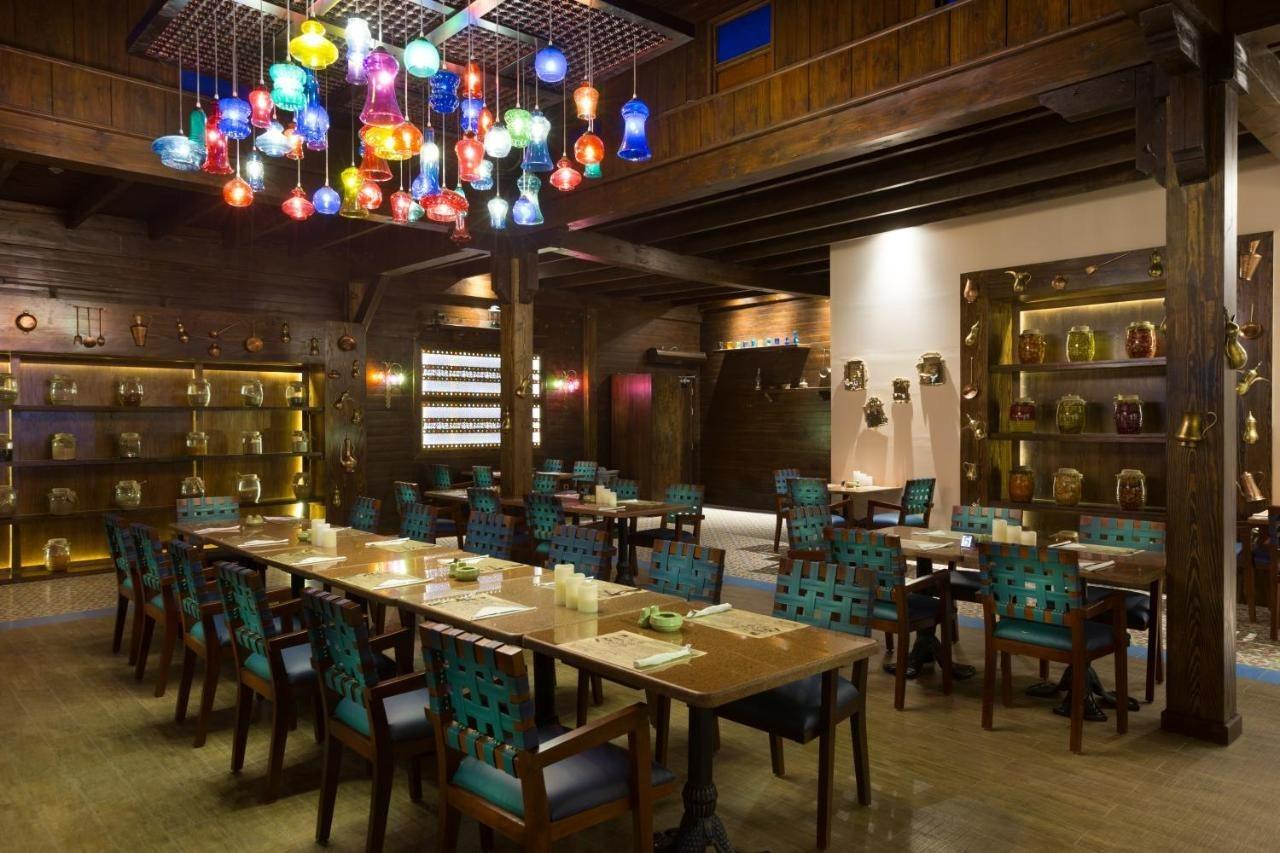 Naama Bay Hotel & Resort Şarm El-Şeyh Dış mekan fotoğraf The interior of the restaurant